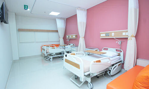 kamar-2-bed-gold